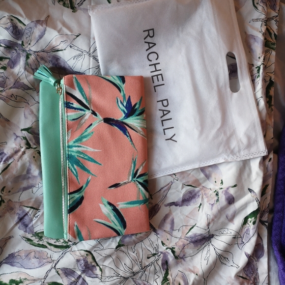 NWOT Rachel Pally Reversible clutch - Picture 1 of 3